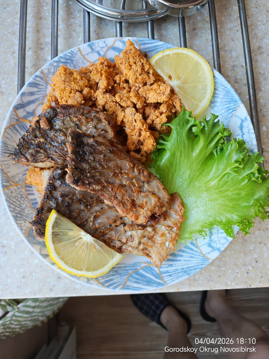 Виктор tweet media