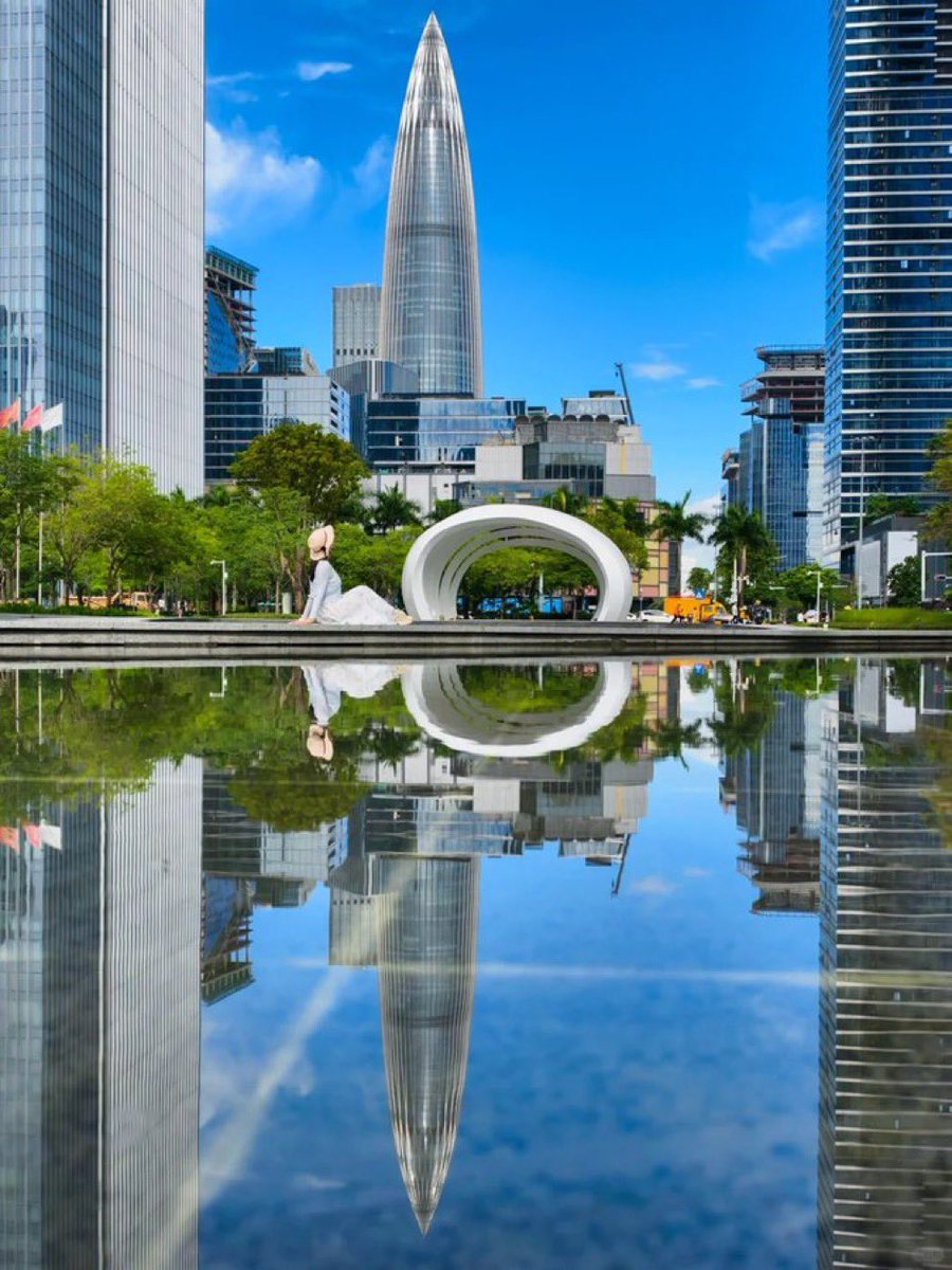 بوابة الصين tweet media