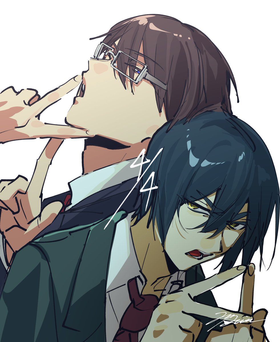 スィ tweet media