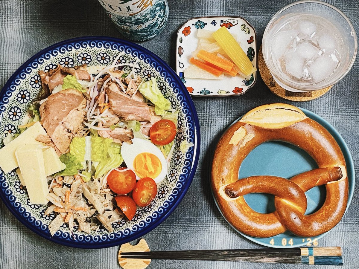 くるん tweet media