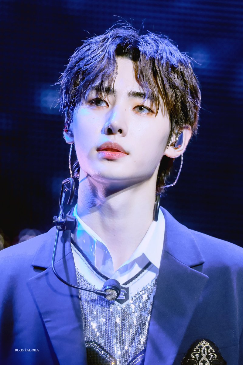 melot ིྀ tweet media