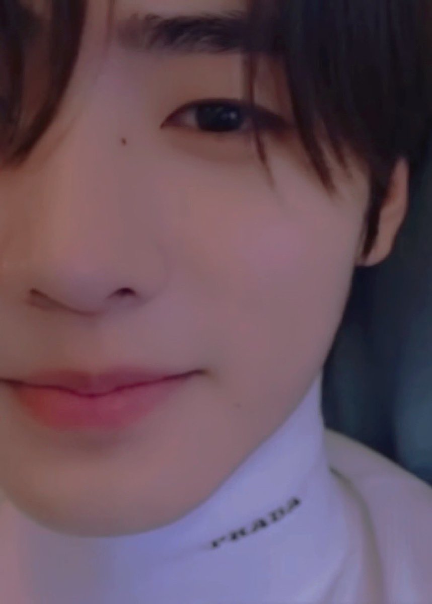 melot ིྀ tweet media