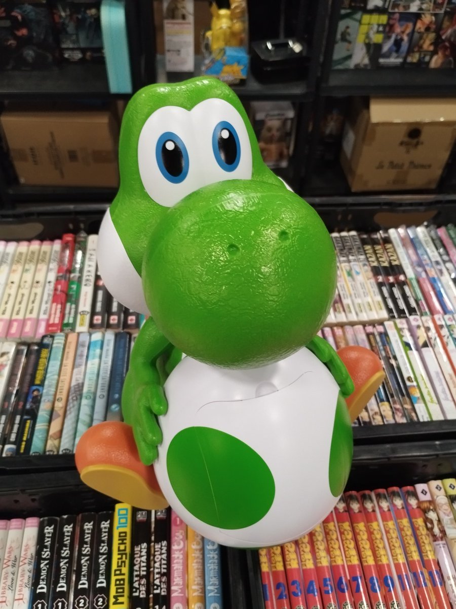 Alex express tweet media