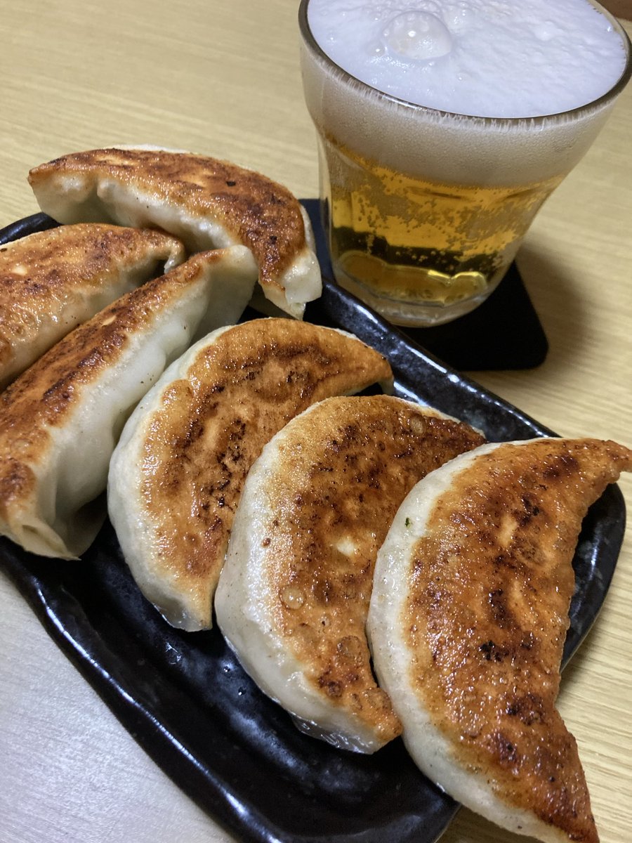 一丁飯 tweet media