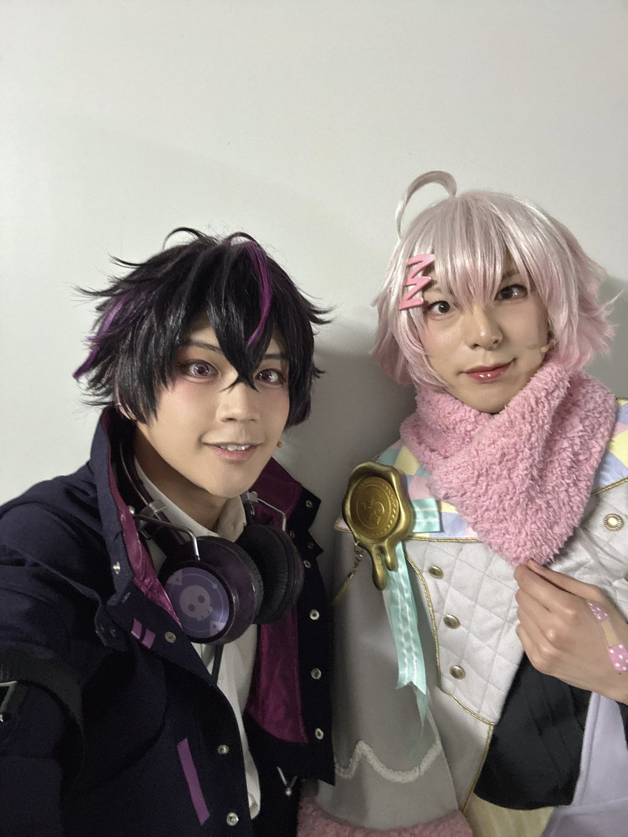 #フラミュ
2日目、ご来場有難う御座いました！
明日もお待ちしております☺︎

りょーさんと📷
ウィルメッシュと一緒に、明日からもブルー頑張ります💪