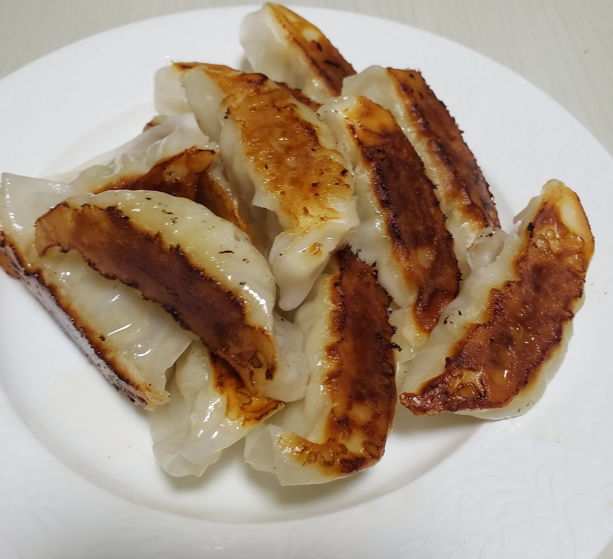 memetan0618's tweet photo. 我が家に
大量の餃子が届きました🥟
素敵な贈り物を
ありがとうございます🤭
とっても美味しく頂いてます

@reiya0927
@chikinpone
@yomepone728
ありがとう♡ https://t.co/4NbepSIYUQ