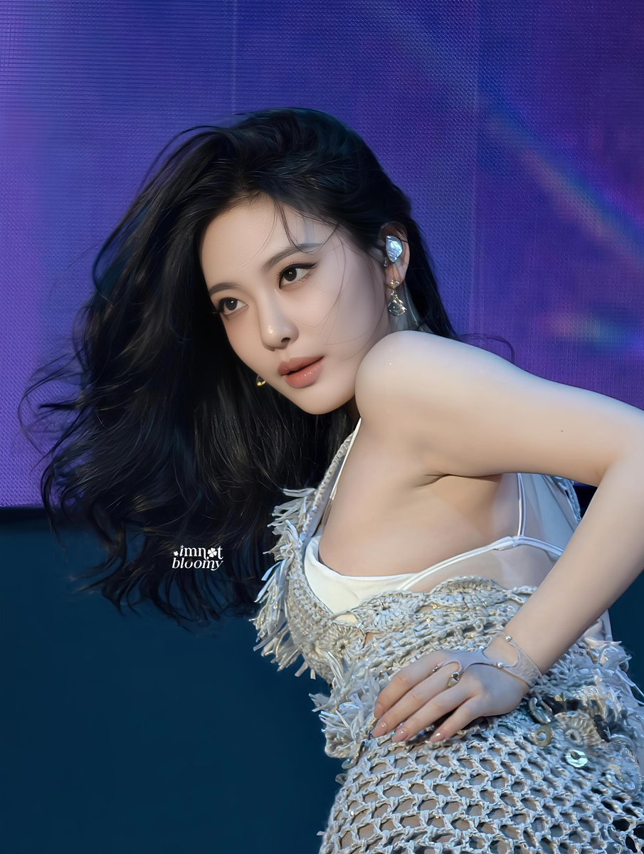 𝐈𝐦𝐧𝐨𝐭𝐛𝐥𝐨𝐨𝐦𝐲 tweet media