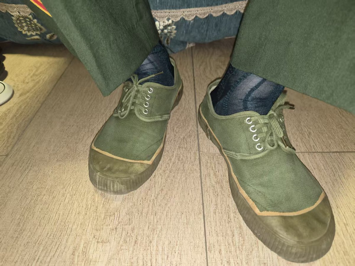 二班长 tweet media