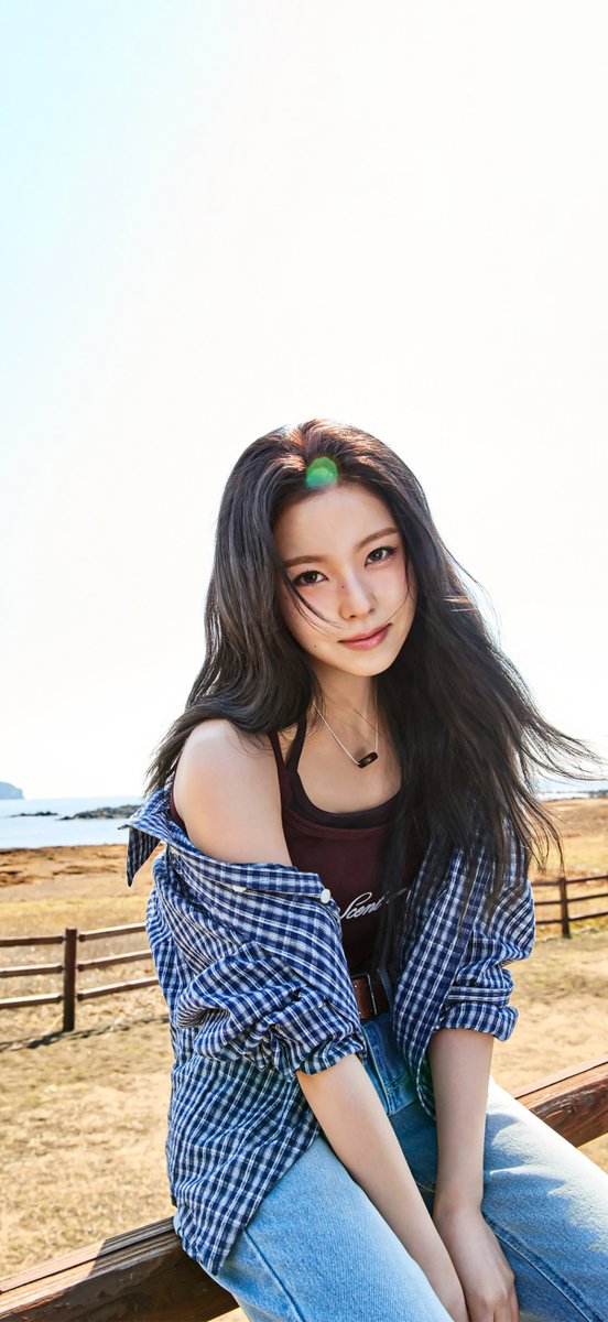 NMIXX Wallpaper🍥 tweet media