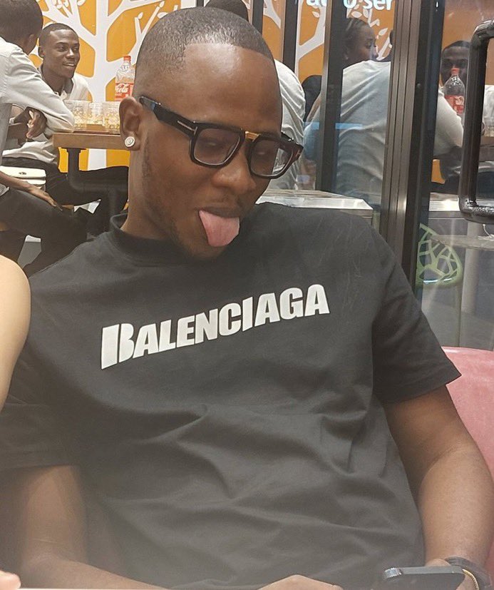 OLMECA🥃 tweet media