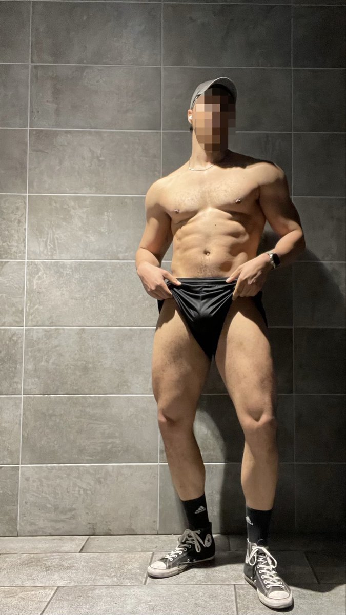 extajules's tweet photo. legs need to grow https://t.co/GSuoNO8vQu