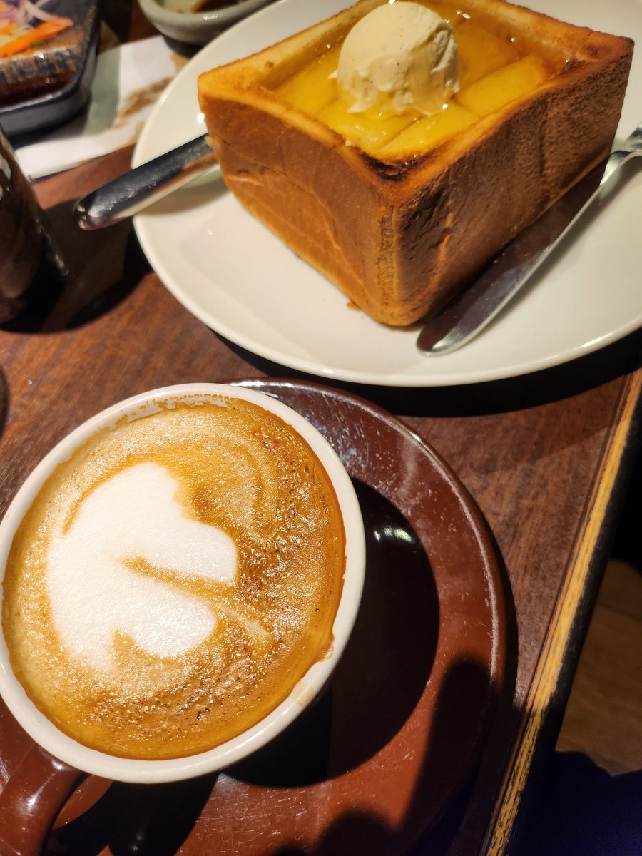 ちいぎゃる@スロ垢【非公式】 tweet media