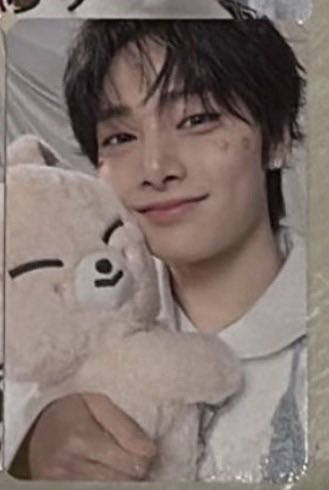 _samlet's tweet photo. wtb lfs ph stray kids skz in jeongin 6th fan meet stayzone pc https://t.co/0lfN0RvyJK