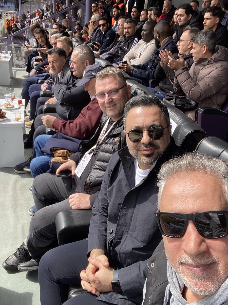 OnderEngın tweet media