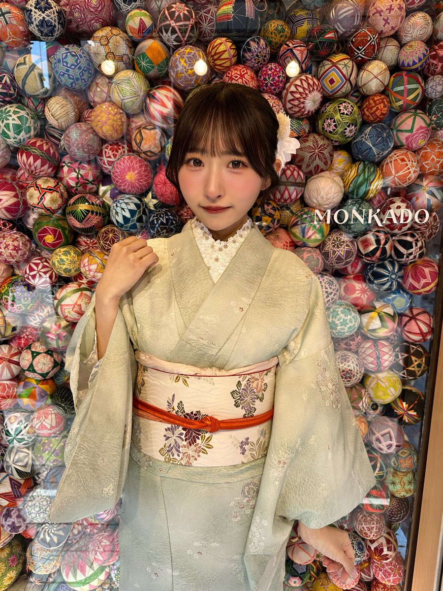 sayama_shiho's tweet photo. 【お知らせ📢】

着物レンタルVASARAさんの
春のキービジュアルモデルを
勤めさせていただきました📷🌸

春っぽいお着物を着て
撮影させてもらったん���けど
全部とってもかわいかった…！🥺💕

これからVASARAさんの
サイトにたくさんアップされるから
ぜひチェックしてね♡

https://t.co/PjbPdY5AcK https://t.co/uMF8YtE5b0