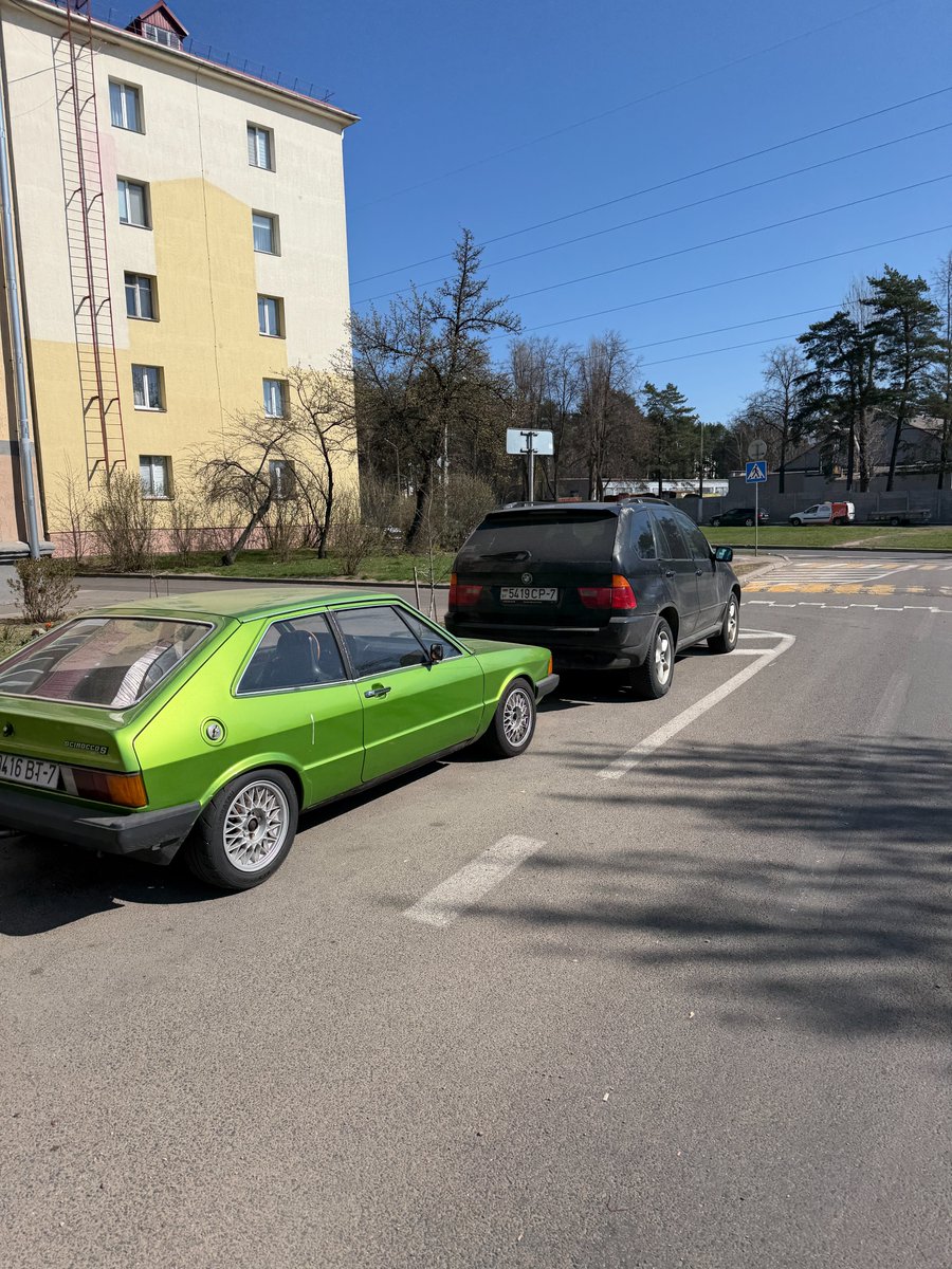 Glamour Gopnique 🍌 развал - снисхõждение tweet media