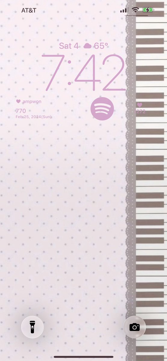 &isa 🐌🍎 tweet media