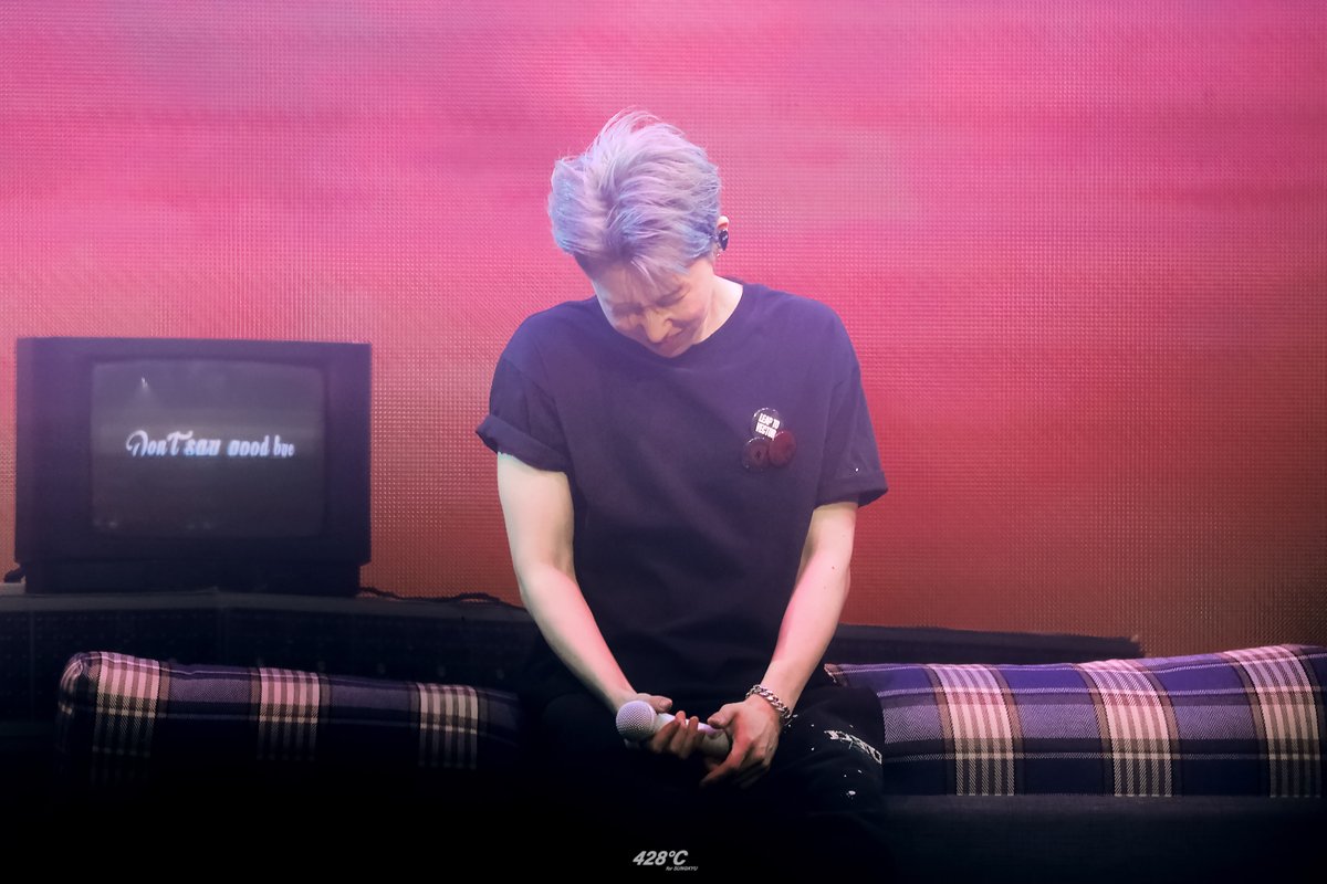 𝟒𝟐𝟖°𝐂 tweet media