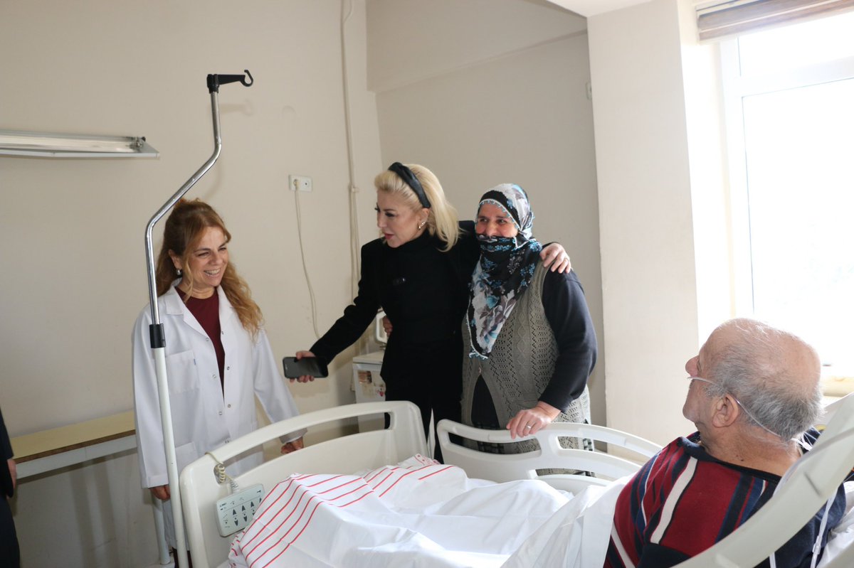 📍 Suat Seren Göğüs Hastalıkları ve Cerrahisi Eğitim ve Araştırma Hastanesi

İzmir Milletvekilimiz Sayın <a href="/sebnembursali/">Şebnem Bursalı Aksoy</a>  ile birlikte Suat Seren Göğüs Hastanesi’nde tedavi gören kıymetli hastalarımızı ve hastane yönetimini İlçe Başkanımız <a href="/SAITBASDAS/">Mehmet Sait Başdaş🇹🇷</a> ve GK Başkanımız <a href="/averhanacar/">Erhan Acar</a>