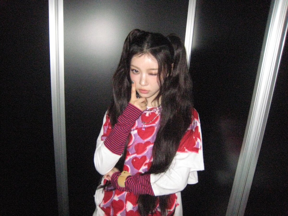 selfolssi ♤ tweet media