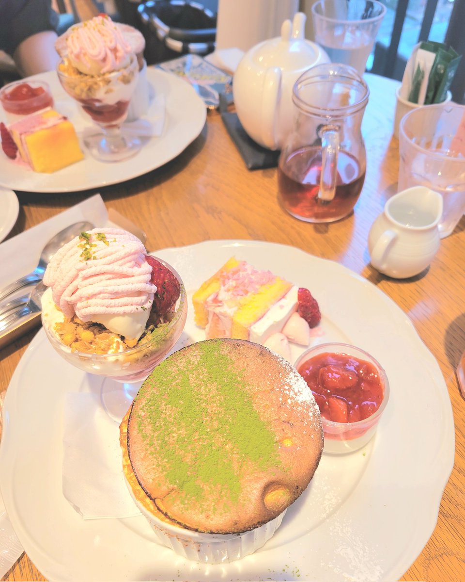 ハチみつ tweet media