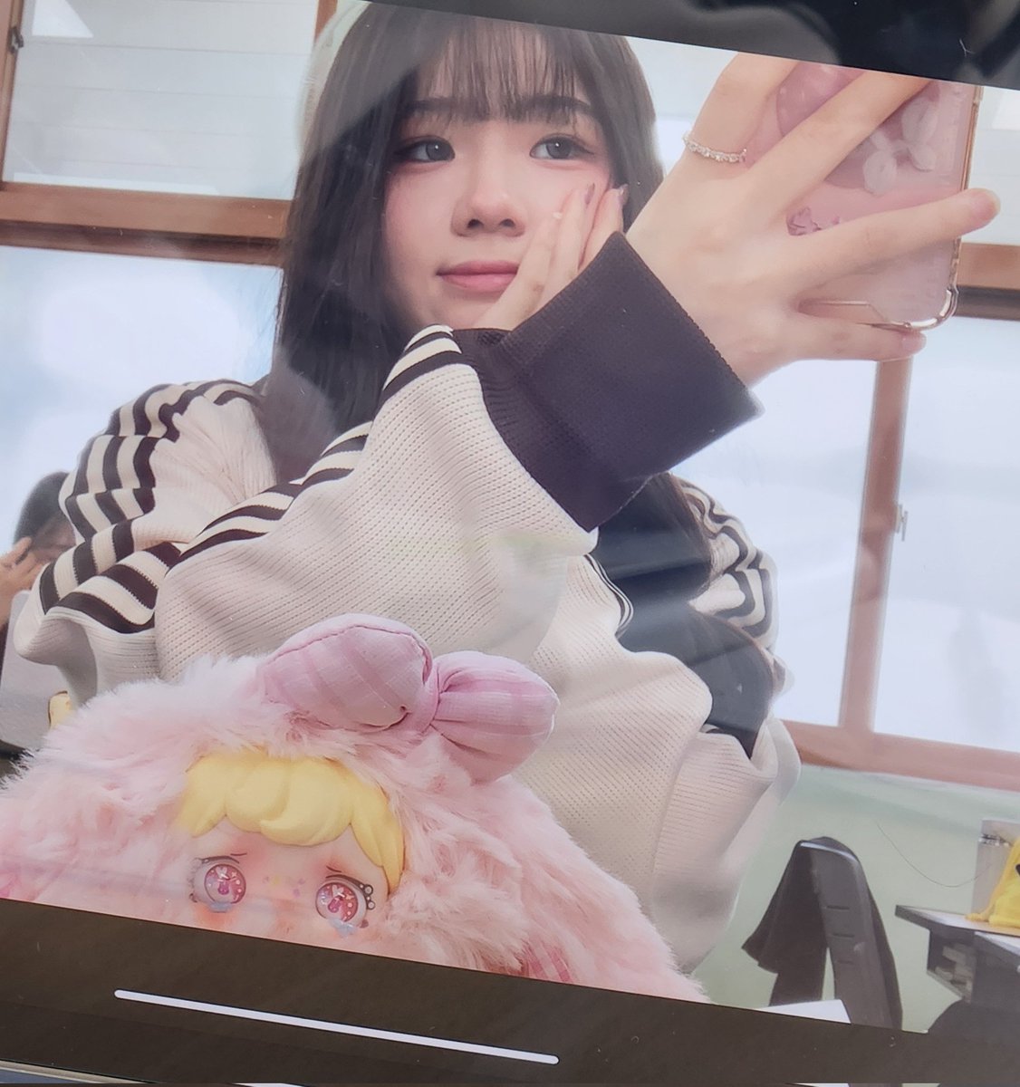 이소하 tweet media