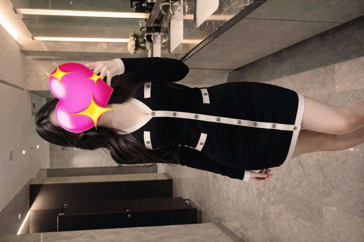 コキン tweet media