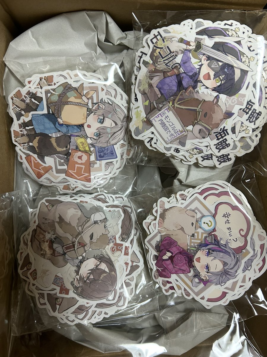 先に頼んでいたステッカーが届いた……！！色がいい！大きい！感動✨️✨️