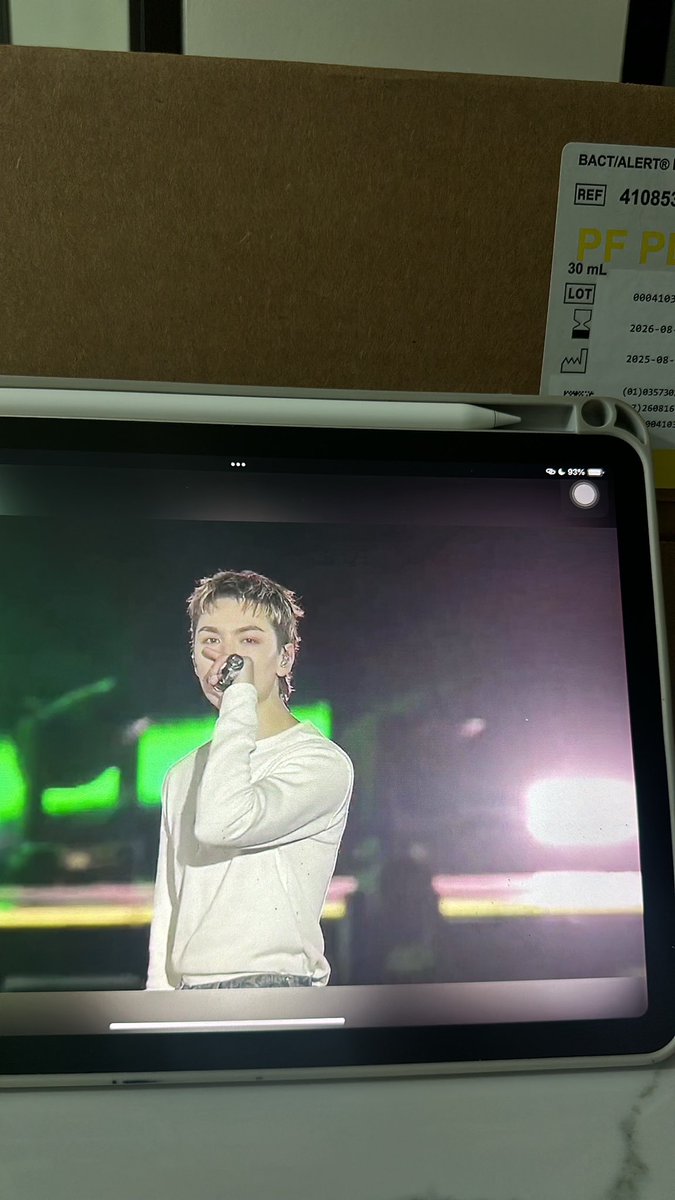 coco 🎱 tweet media