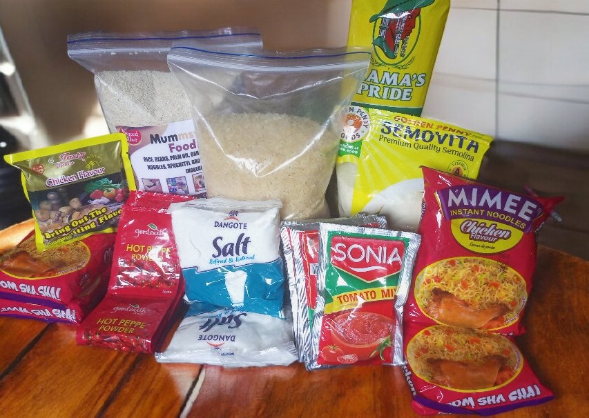 mumsymaleek's tweet image. No matter how small it seems, it means EVERYTHING to someone ❤️.

Do the little you can.... It's the heart that count❤️💡. 

₦100k for 10 people

👉🏻Pick up is allow
👉🏻Delivery available 🚚
📍Abeokuta, Ogun state
#Foodstuff #Vendorena #EstherCombo |Happy Esther 
@stayingpositif