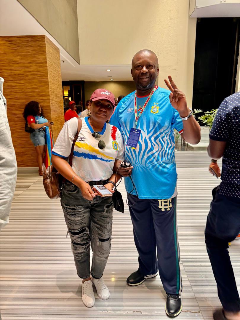 Odia Élysée tweet media