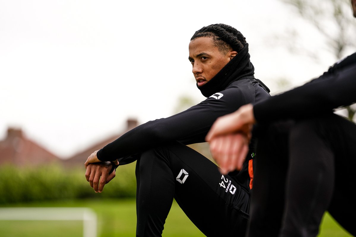 Barnet FC 🐝 tweet media