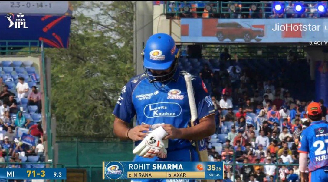 WhiteArmy45's tweet image. 35(26) on a               &amp;gt;     49(51)
Difficult pitch

#MIvsDC