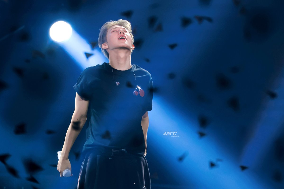 𝟒𝟐𝟖°𝐂 tweet media