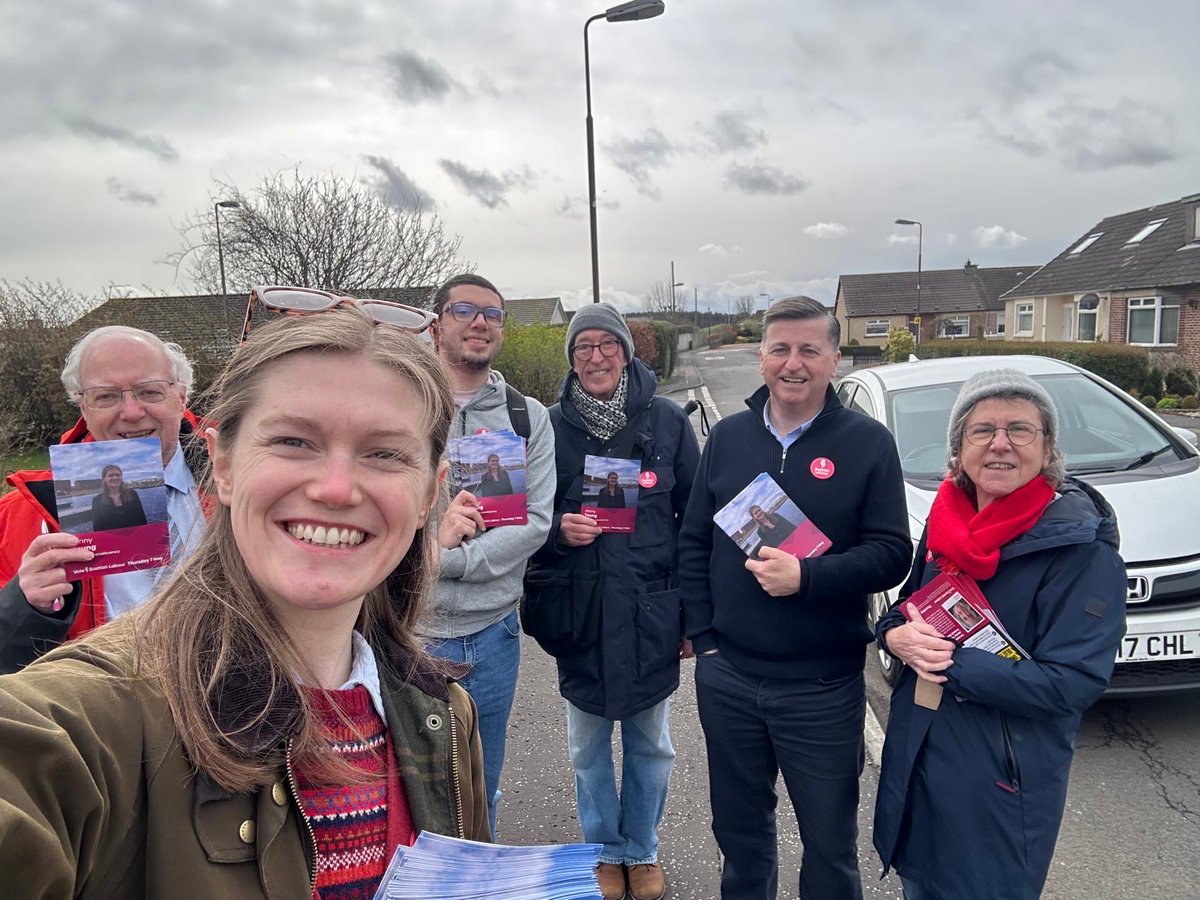 Douglas Alexander tweet media