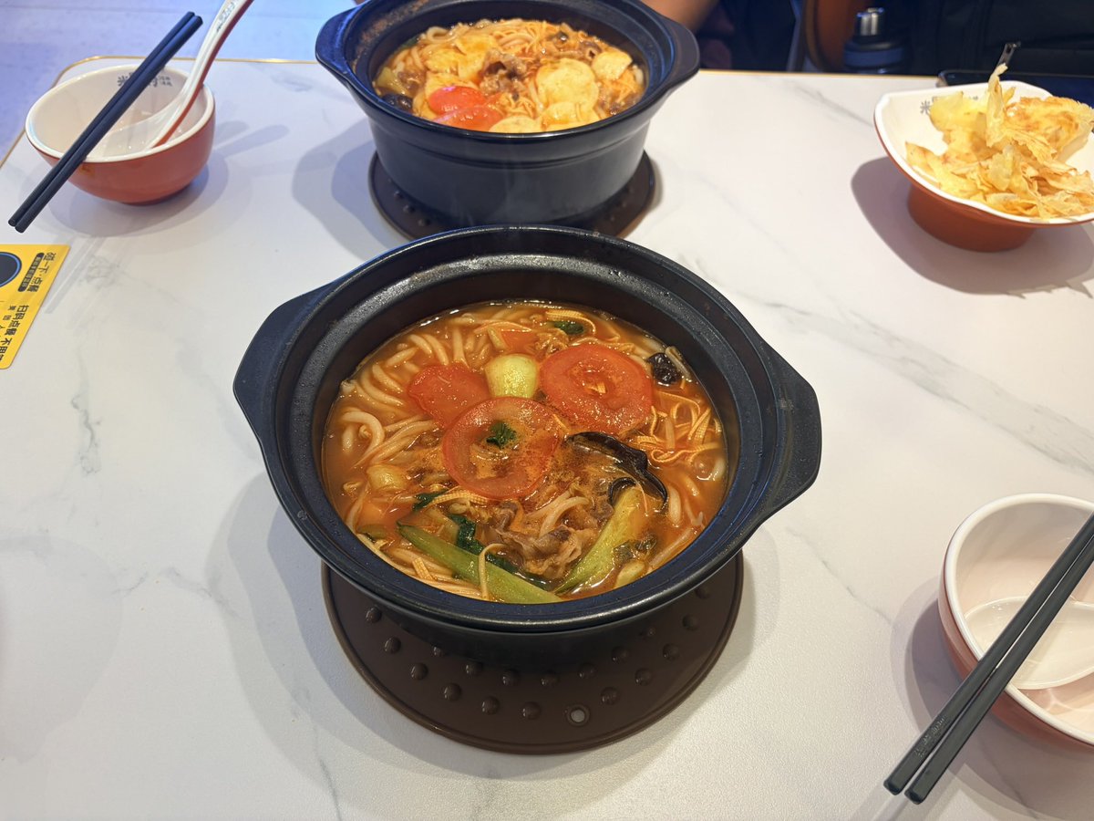 xiaooooi tweet media