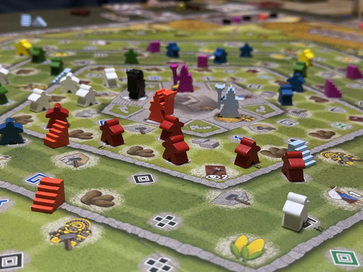 ナポポラ tweet media