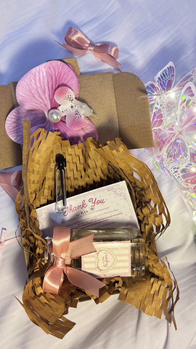 stavudine 🥥🪧 tweet media