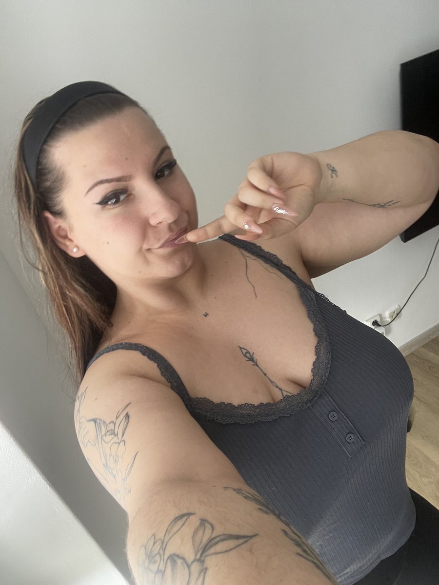 Ta Kotlárová tweet media