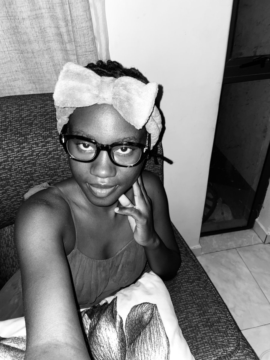 GwaShoombe. tweet media