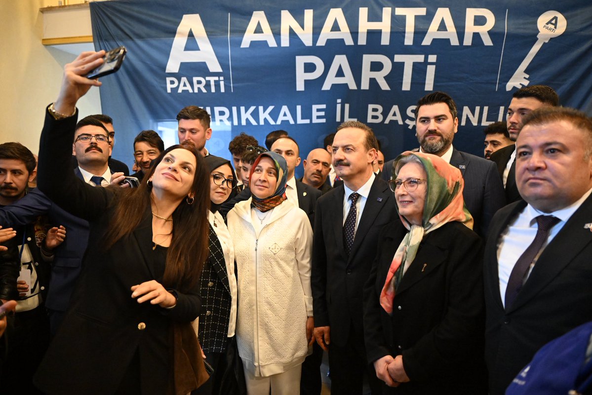 Yavuz Ağıralioğlu tweet media