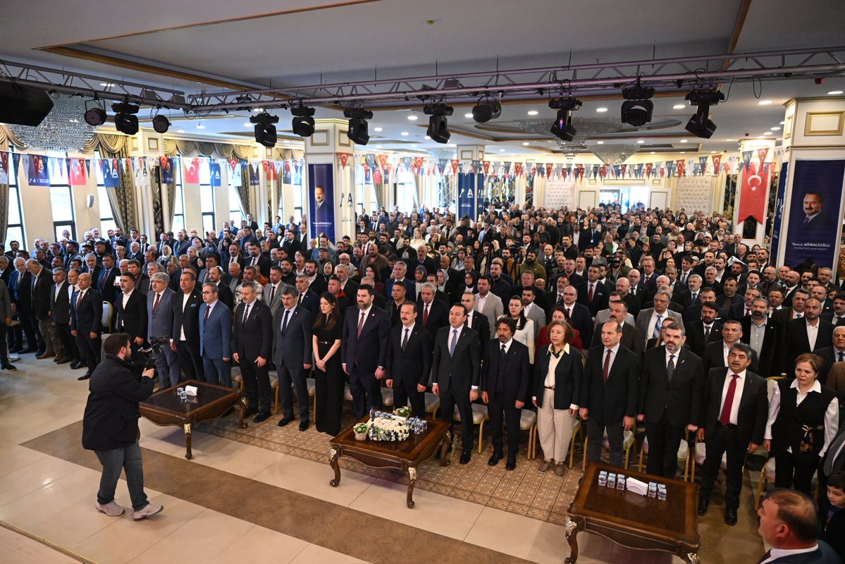 Yavuz Ağıralioğlu tweet media