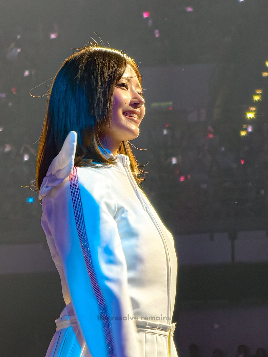 𝑡ℎ𝑒 𝑟𝑒𝑠𝑜𝑙𝑣𝑒 𝑟𝑒𝑚𝑎𝑖𝑛𝑠 tweet media