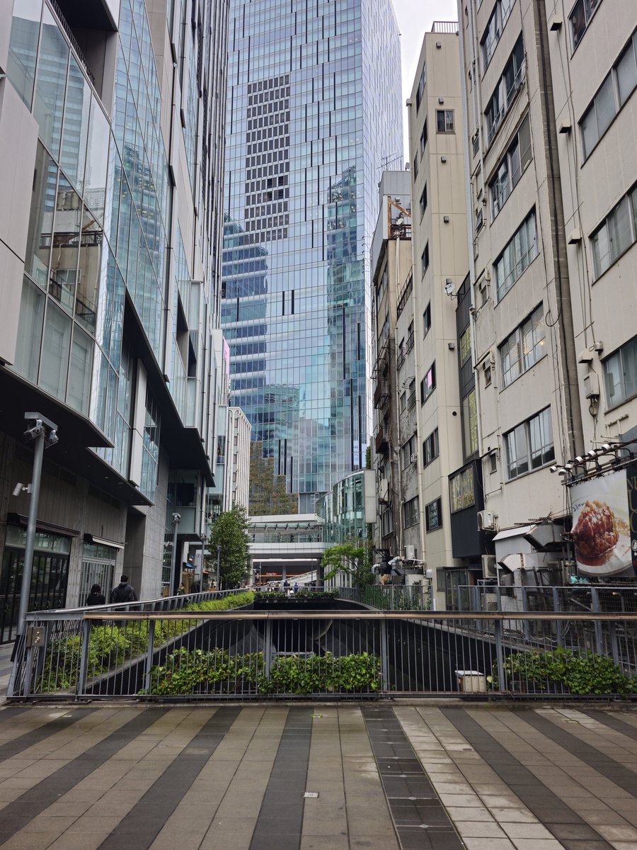 observer0195's tweet photo. #花譜展5
行ってきました。
懐かしい気持ちになりつつ謎はちゃんと溶けました。
空き時間に立川にいって写真撮ったり
友人と謎の遊びしたりして楽しかったです。 https://t.co/nkXSGzmH1k
