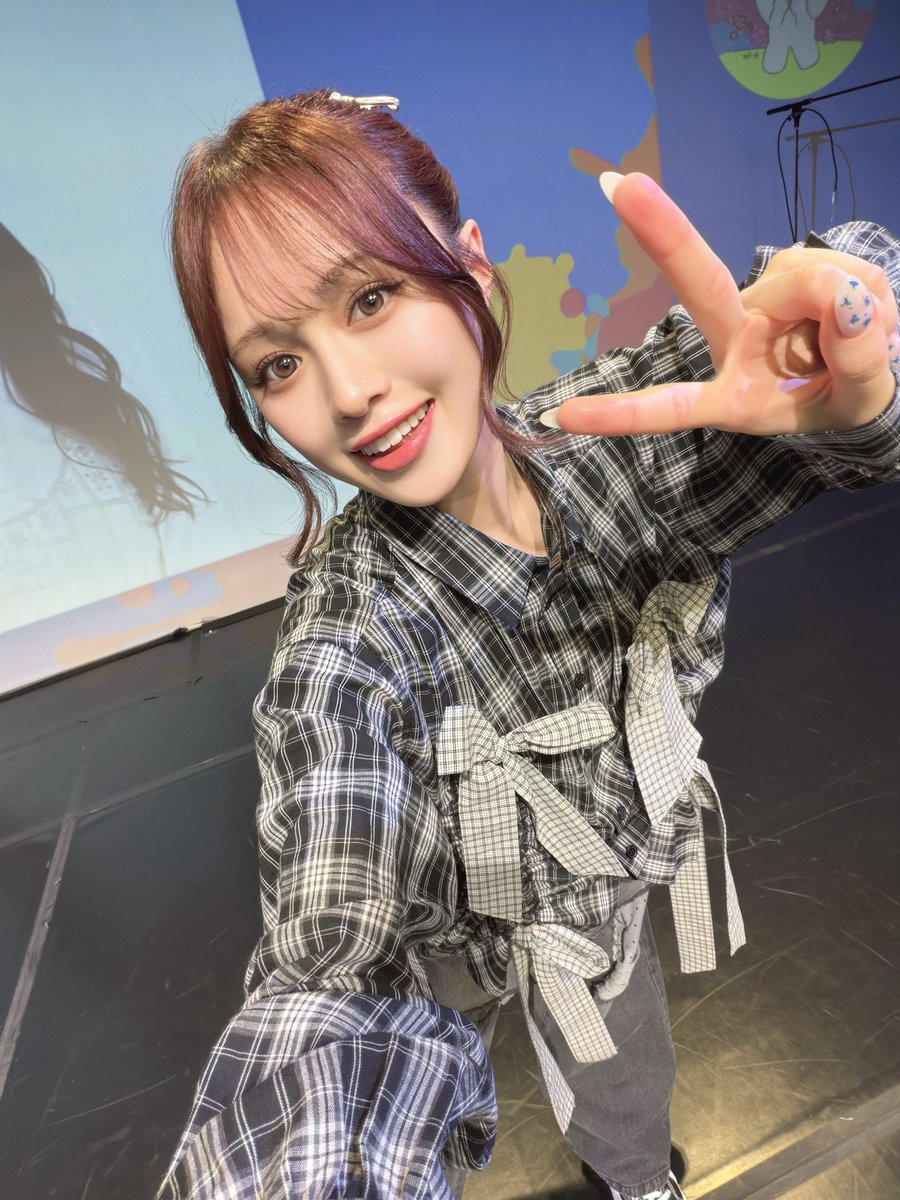 絵森彩 tweet media