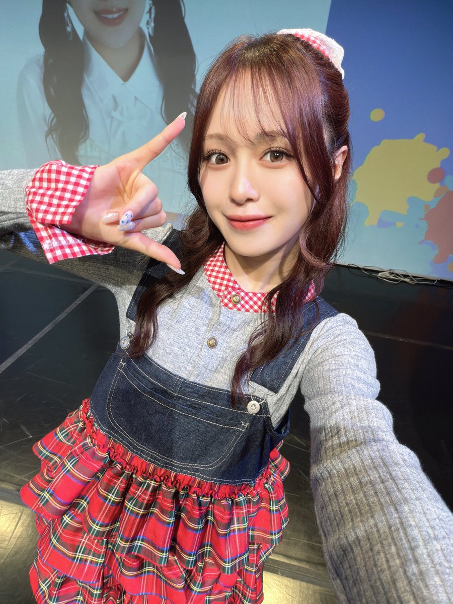 絵森彩 tweet media