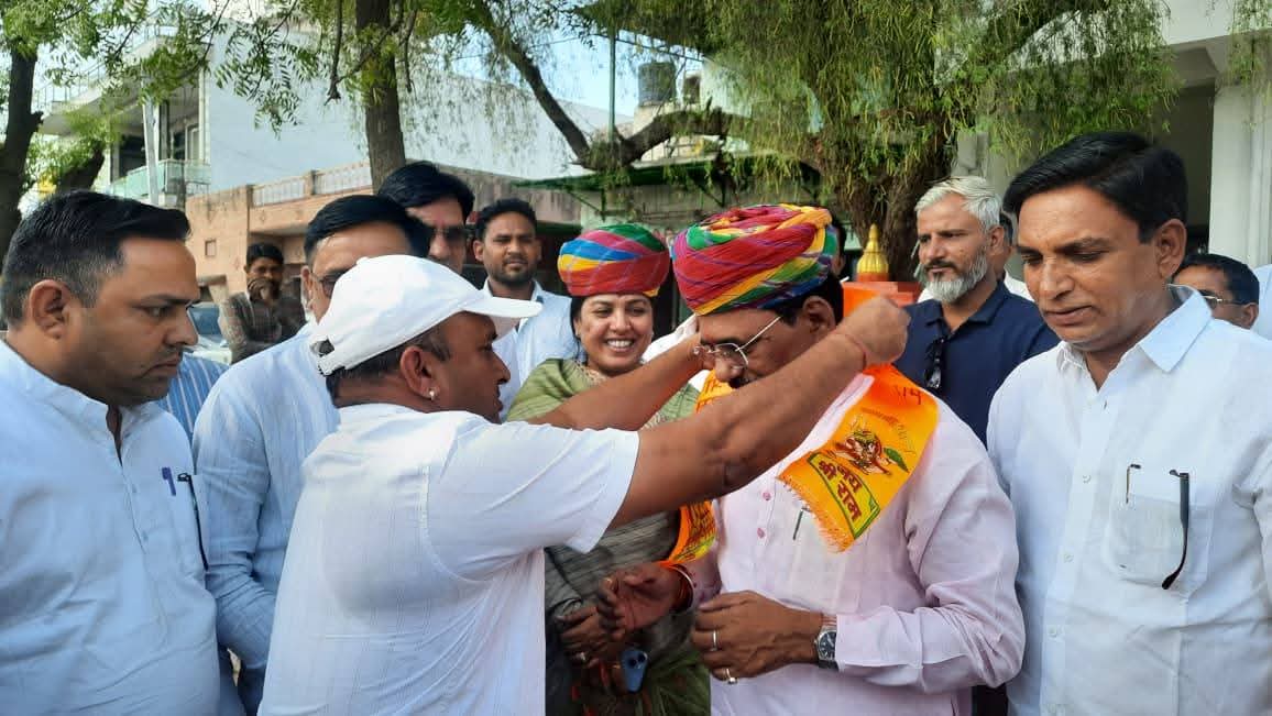 MUKESH DADHICH tweet media