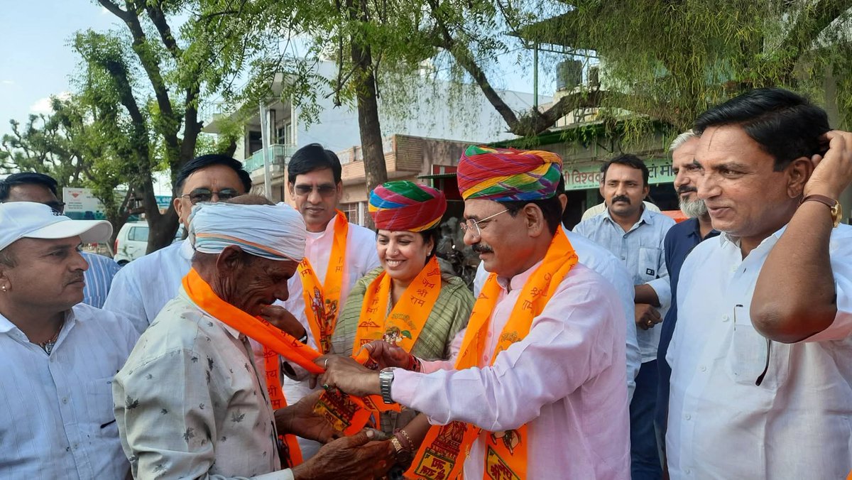 MUKESH DADHICH tweet media