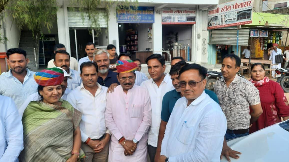 MUKESH DADHICH tweet media