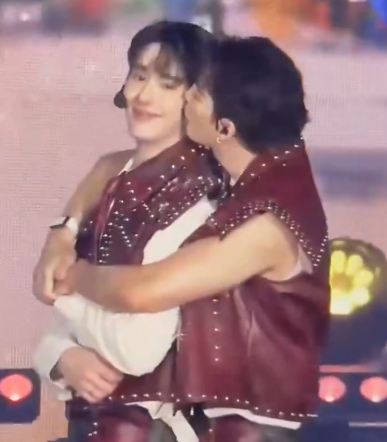 Vj_FB🦊🍡 tweet media